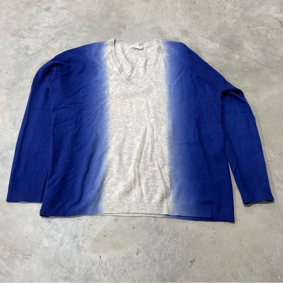 Vince Navy/Gray Ombre dipped v-neck wool/cashmere sweater oversized Size Large - Picture 1 of 6